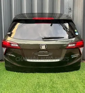 Honda Vezel (RU) Dicky Door Complete