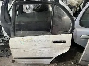 Toyota Corsa EL41 Door Left Rear