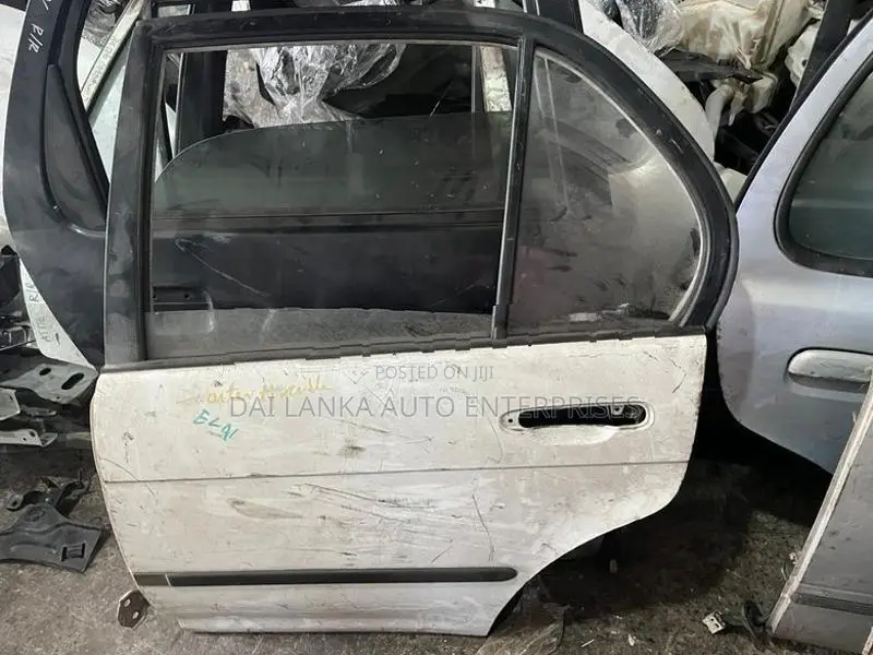 Toyota Corsa EL41 Door Left Rear