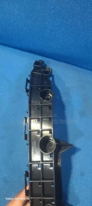 Chr Rear Bumper Retainer