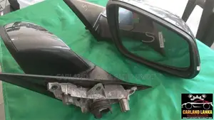 BMW 320D F30 2016 Side Mirror ( L SIDE)