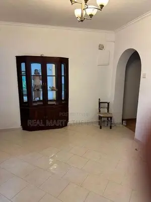 Pita Kotte : 4BR (23.5P) House for Sale at Beddagana