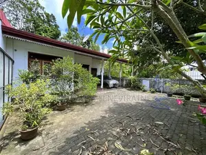 House in Kottawa Polgasowita Rd - Kesbewa Piliyandala