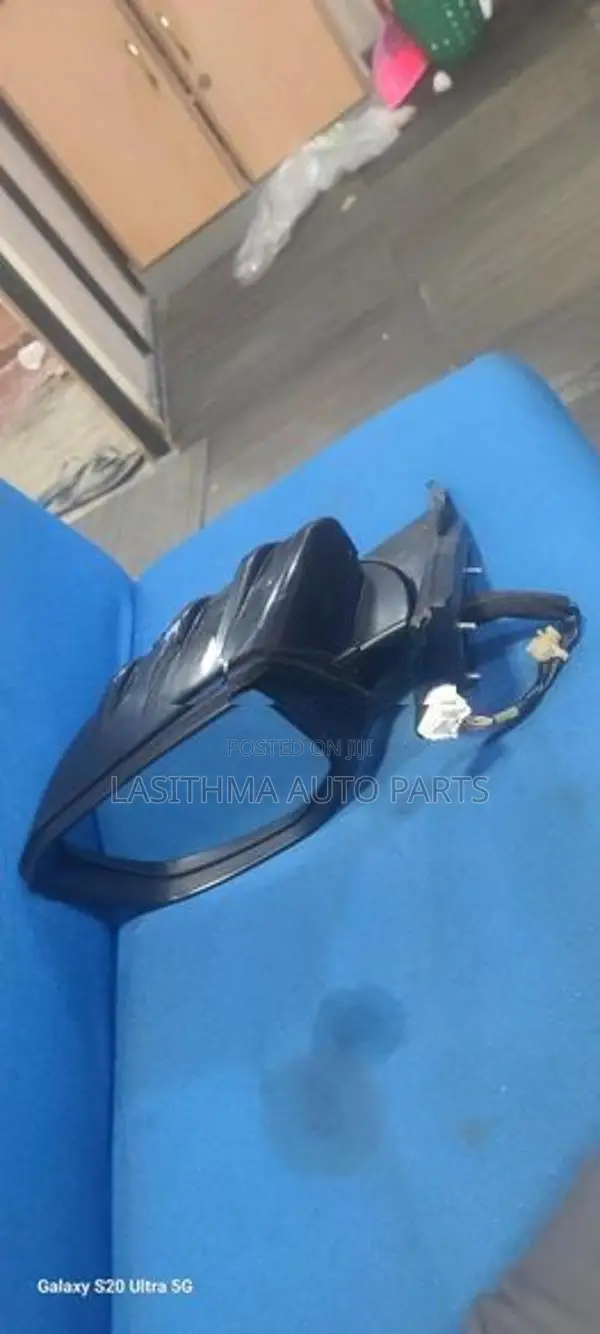 Civic Side Mirror (Wair 8)