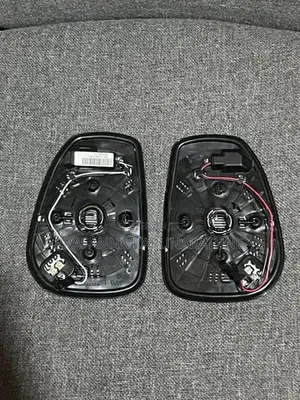 Honda Vezel 2025 side mirror lens