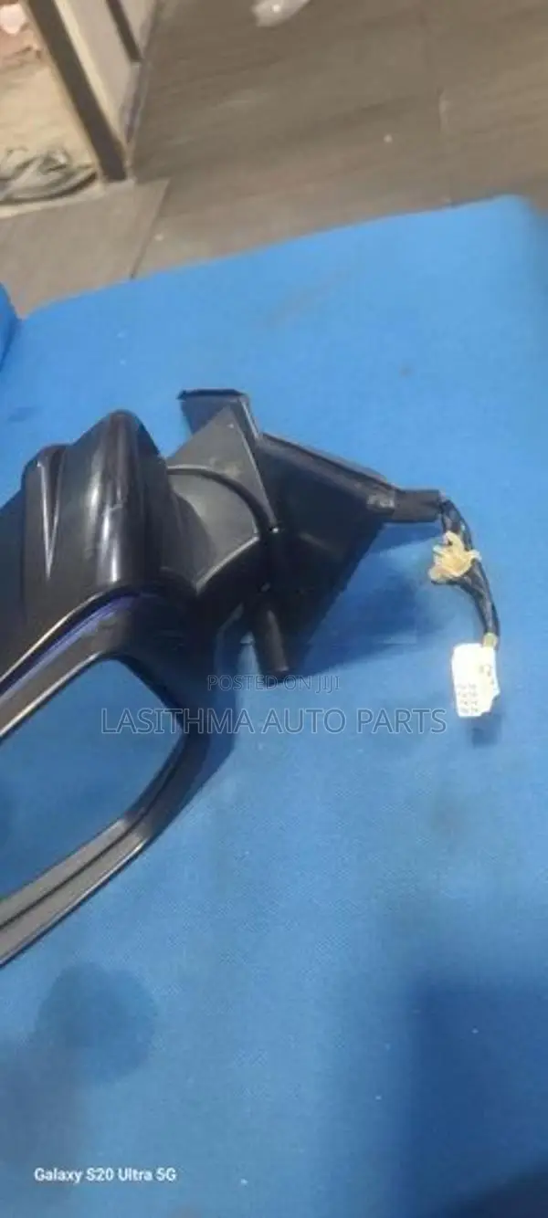 Civic Side Mirror (Wair 8)