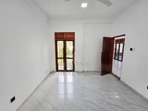 Newly Build Luxury 3 Storey House for Sale in Kesbewa