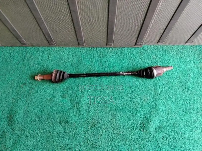 Nissan X Trail T30 Rear Axle