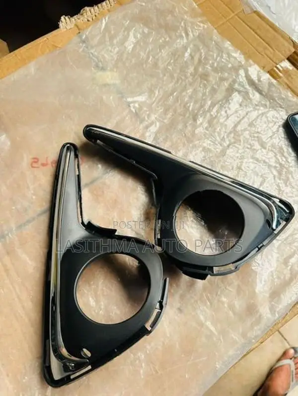 Vitz Ksp 130 Fog Cover