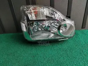 Nissan X Trail T31 Head Lamp