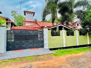 Residential Area Single Storey 12.5P House for Sale In Negombo