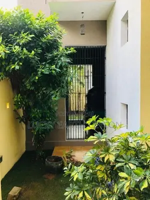 Sale Malabe, Luxurious 3 Story House With Rooftop (MGS2032)