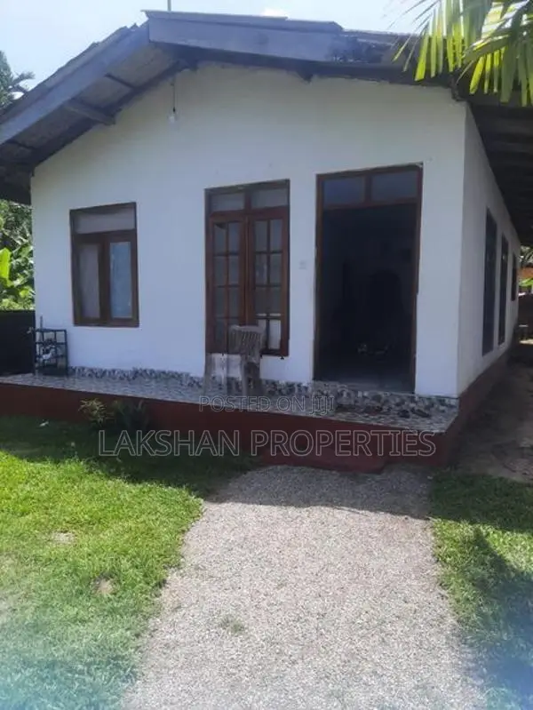 House For Sale In Maharagama Arewwala