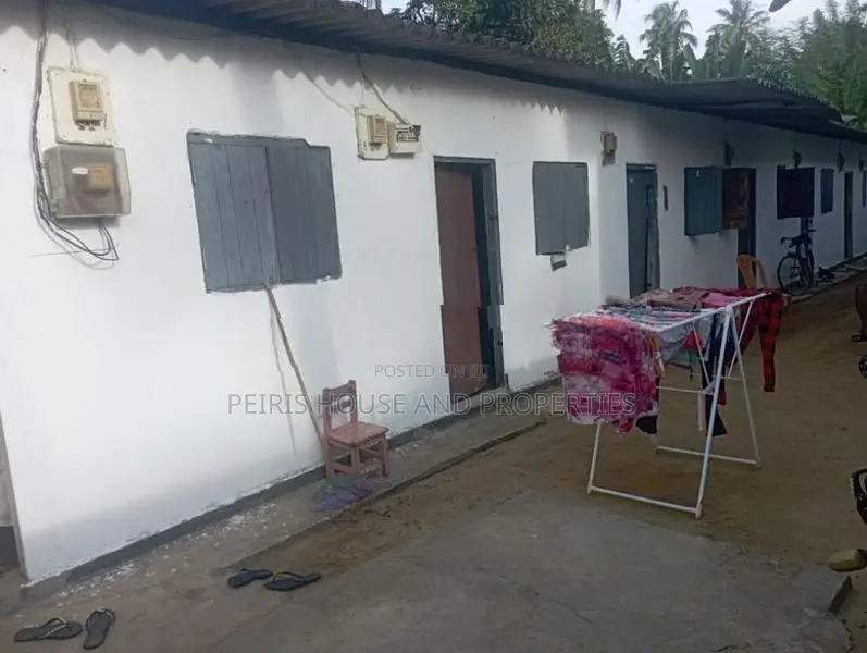 Boarding House For Sale Amandoluwa Seeduwa Gampaha