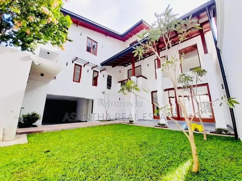 (AF286) New 03 Story Luxury house With 20!P sale At Pitakotte