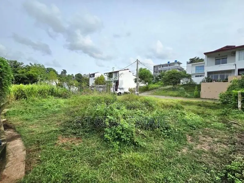 Water Front Bare Land For Sale In Malabe