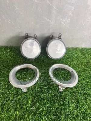 Lexus HS250H Fog Light Set