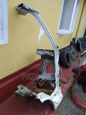 Mazda Singhe Muna (SK) Right Door Post