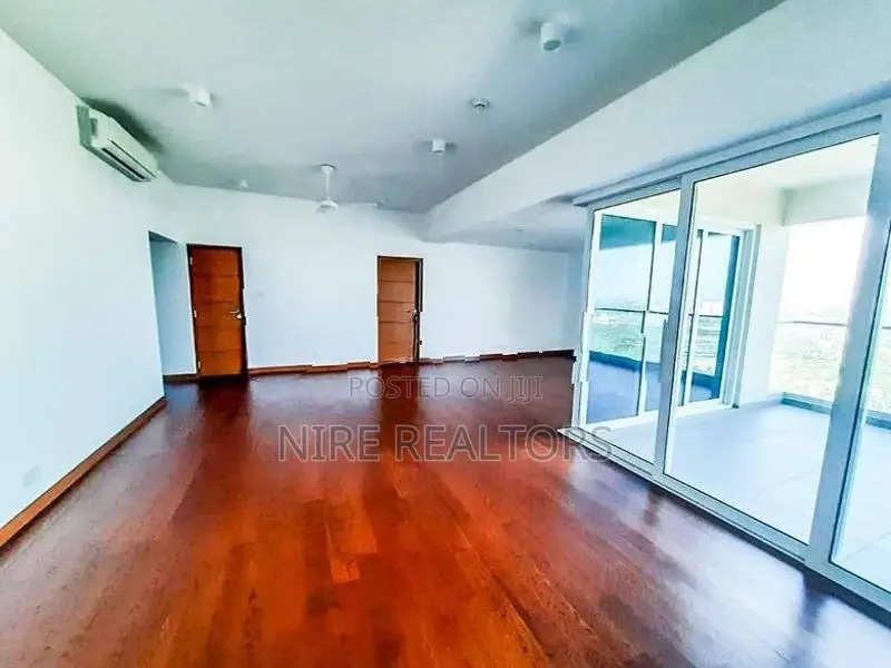 Lakeview Luxury | 3BR Apartment at Elements, Rajagiriya