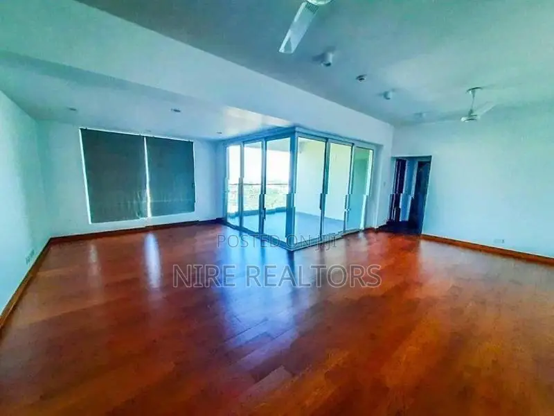 Lakeview Luxury | 3BR Apartment at Elements, Rajagiriya