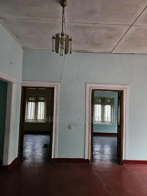 Kurunegala : 4BR (42.5P) House for Sale at Malkaduwawa