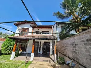 2Story House for Sale Baththaramulla Ds60200