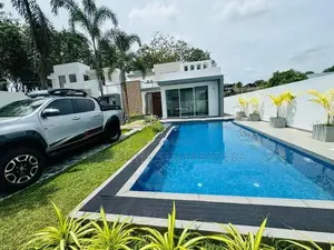 Solid Brand New super luxury 2 Story House-piliyandala
