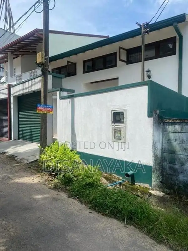 Two Storey House for Sale Rajagiriya Ds5001