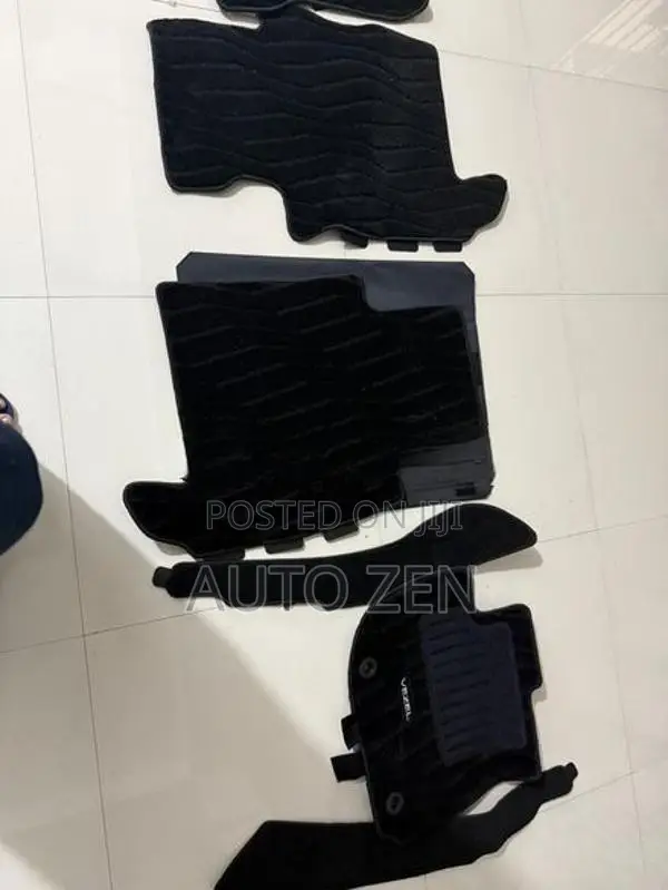 Vezel 2025 RV5-6AA Carpet Set Complete