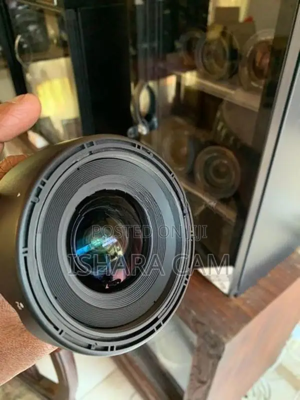 Canon DSLR ultRa Wide Lens