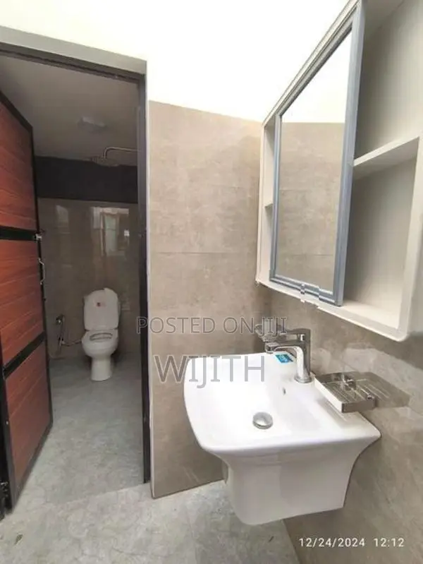 House for Sale in Thalawatugoada Kallgoda