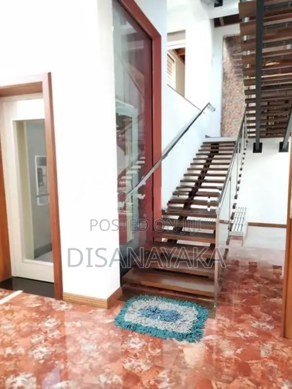 4 Story Luxury House for Sale Battaramulla Ds34351
