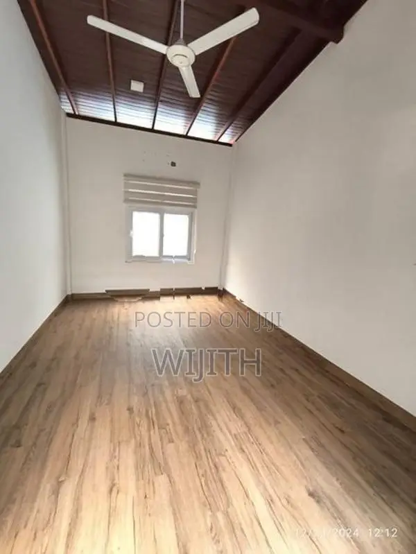 House for Sale in Thalawatugoada Kallgoda