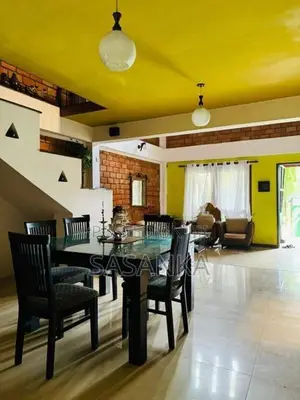 Nugegoda Kandawatta Road Luxury House for Sale