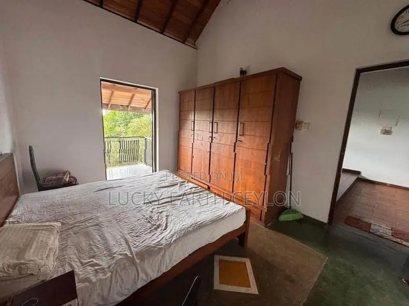 Pannipittiya, Semi Furnished, 2 Story House For Rent (MG1000)