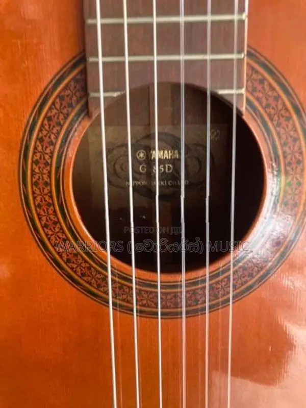 Yamaha G 85D Made in Japan classic box guitar