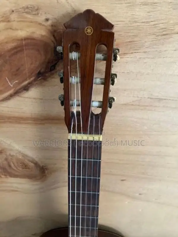 Yamaha G 85D Made in Japan classic box guitar