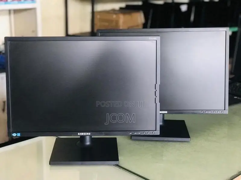 23" LED VGA Monitor