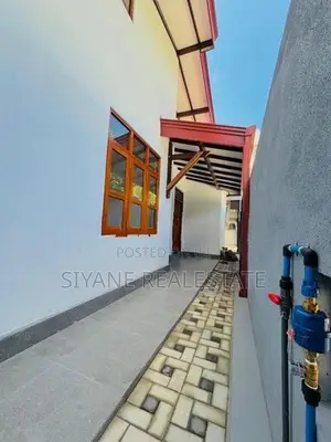 Brand New House for Sale in Athurugiriya