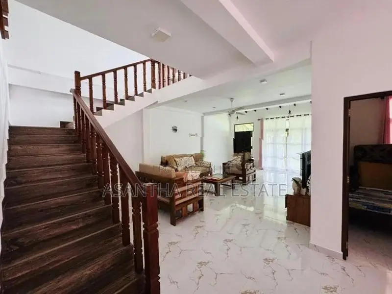 (AFA709) 02 Story House With 10.5 P Sale At Aturugiriya