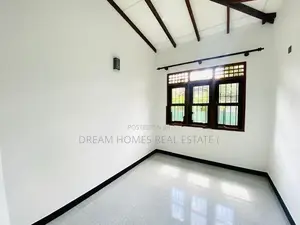 Modern 3BR Home for Sale – Athurugiriya