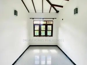 Modern 3BR Home for Sale – Athurugiriya