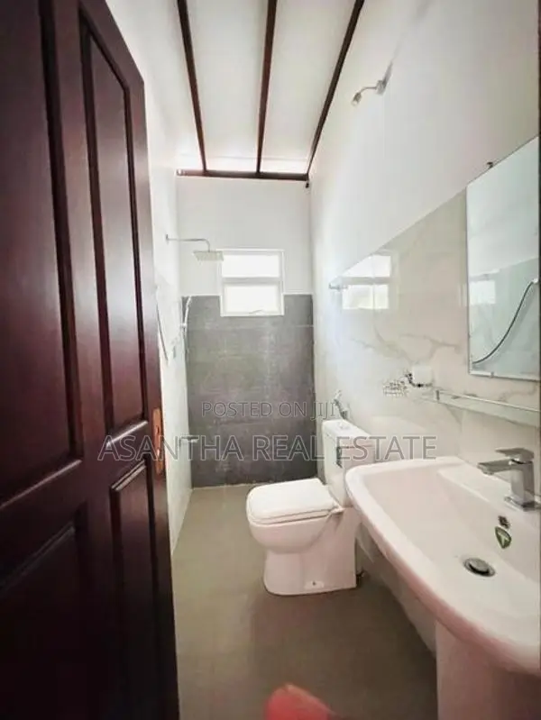 (AFA709) 02 Story House With 10.5 P Sale At Aturugiriya