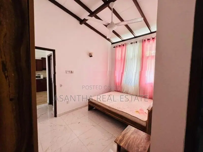 (AFA709) 02 Story House With 10.5 P Sale At Aturugiriya