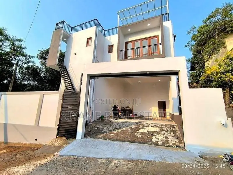 Modern House for Sale in Thalawathugoda