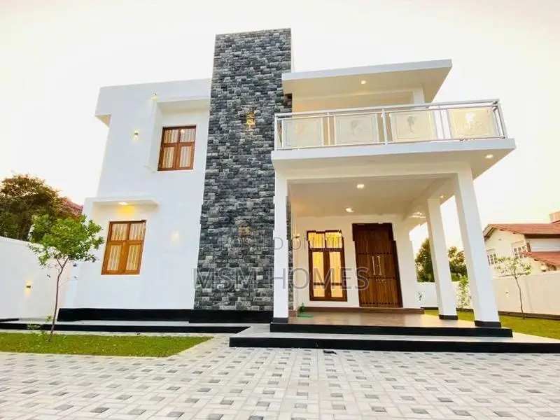 18 Perch Land With Brand New Modern House For Sale in Negombo