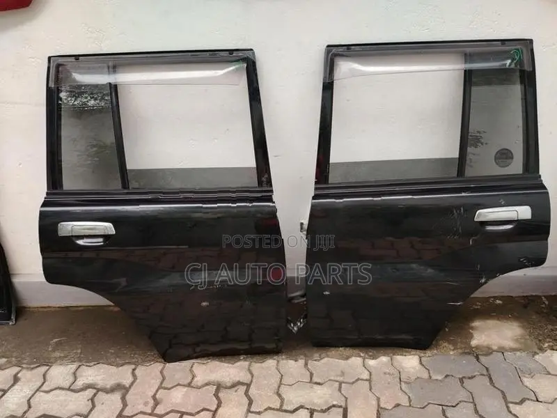 Mitshubishi Pajero IO Doors And Door Parts