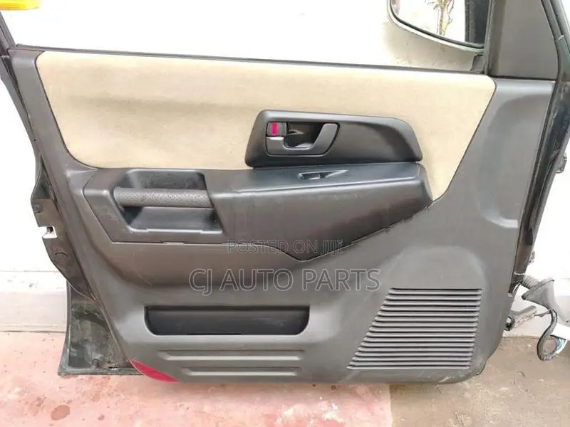 Mitshubishi Pajero IO Doors And Door Parts