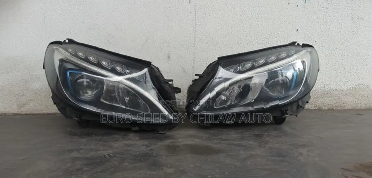 Mercedes Benz W205 Head Light