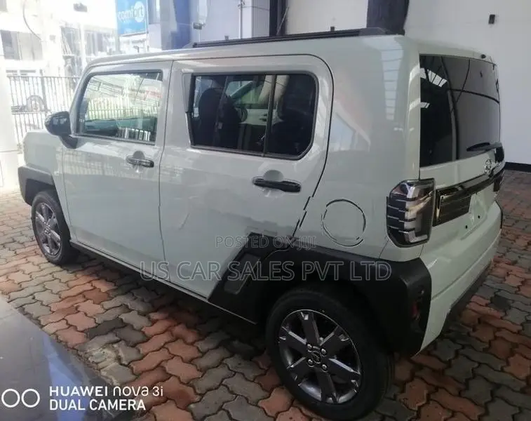 Daihatsu Taft L900S 2024